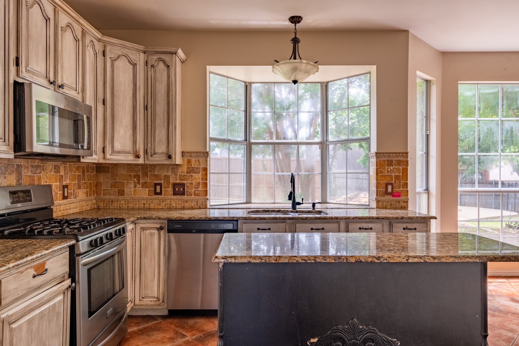 2125 Branchwood Grapevine TX 76051