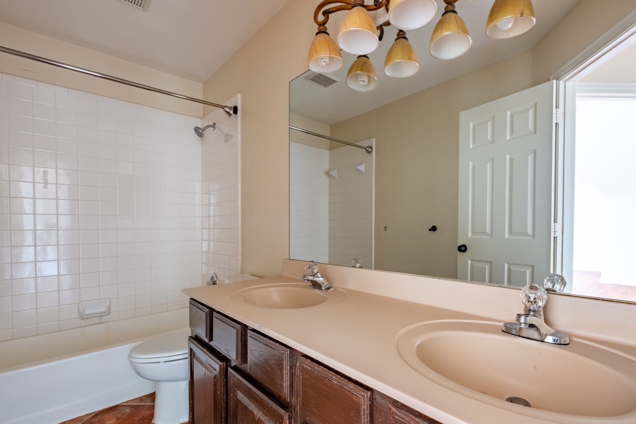 2125 Branchwood Grapevine TX 76051
