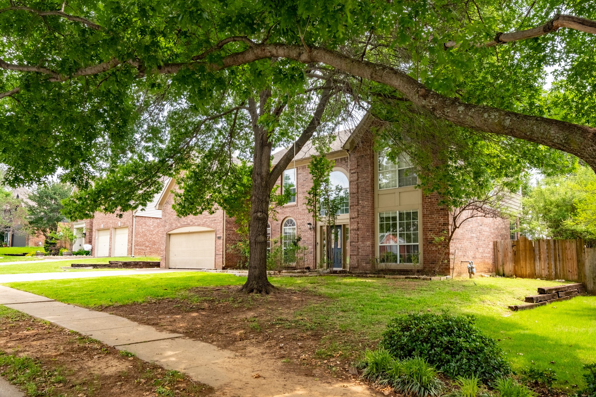 2125 Branchwood Grapevine TX 76051