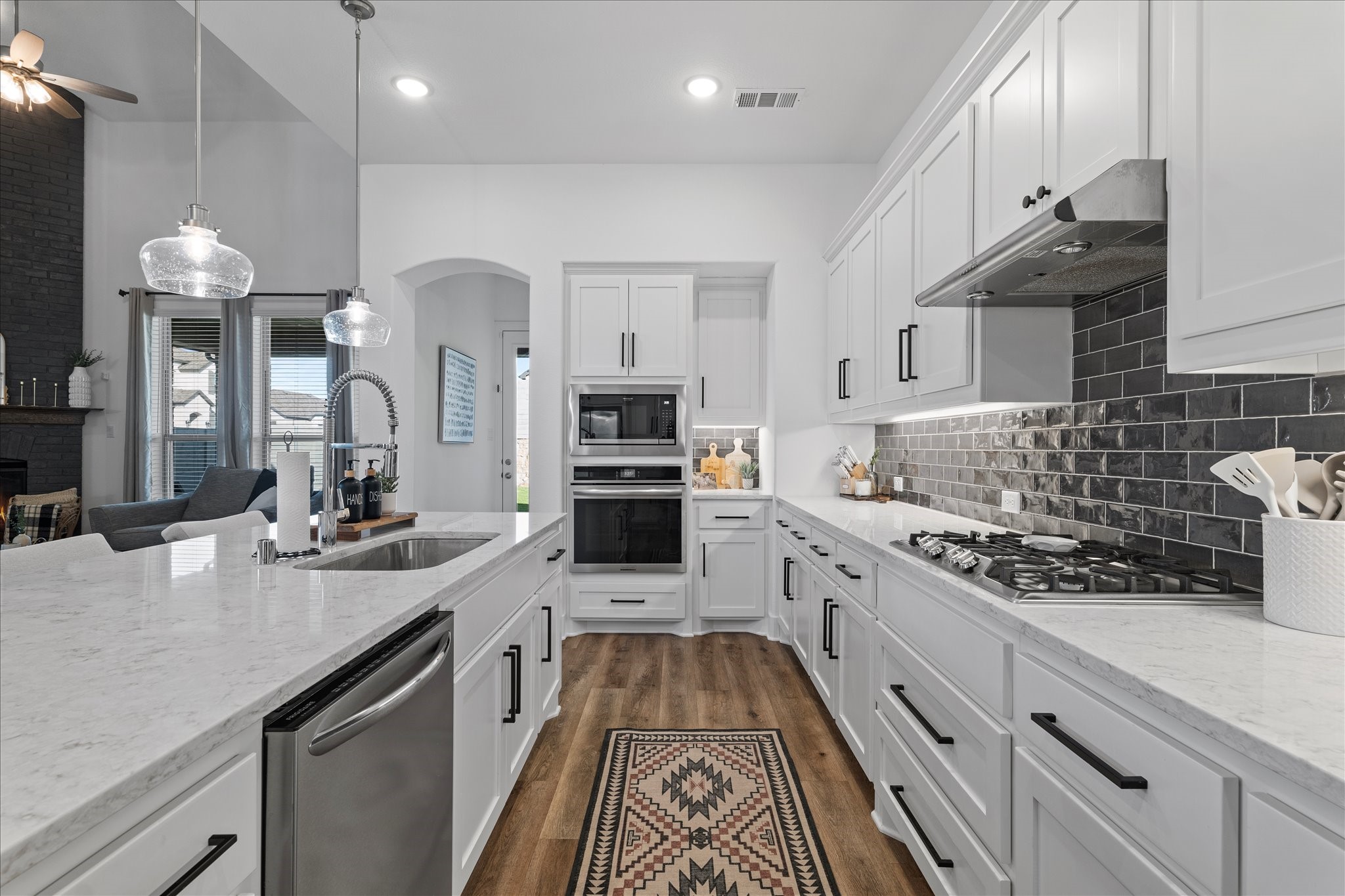 1332 Thompson Road Argyle TX 76226