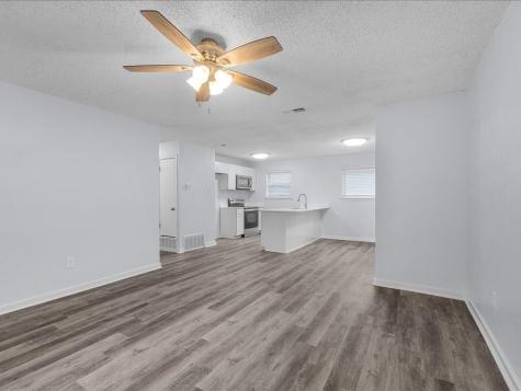 303 Mansfield Road Cleburne TX 76031
