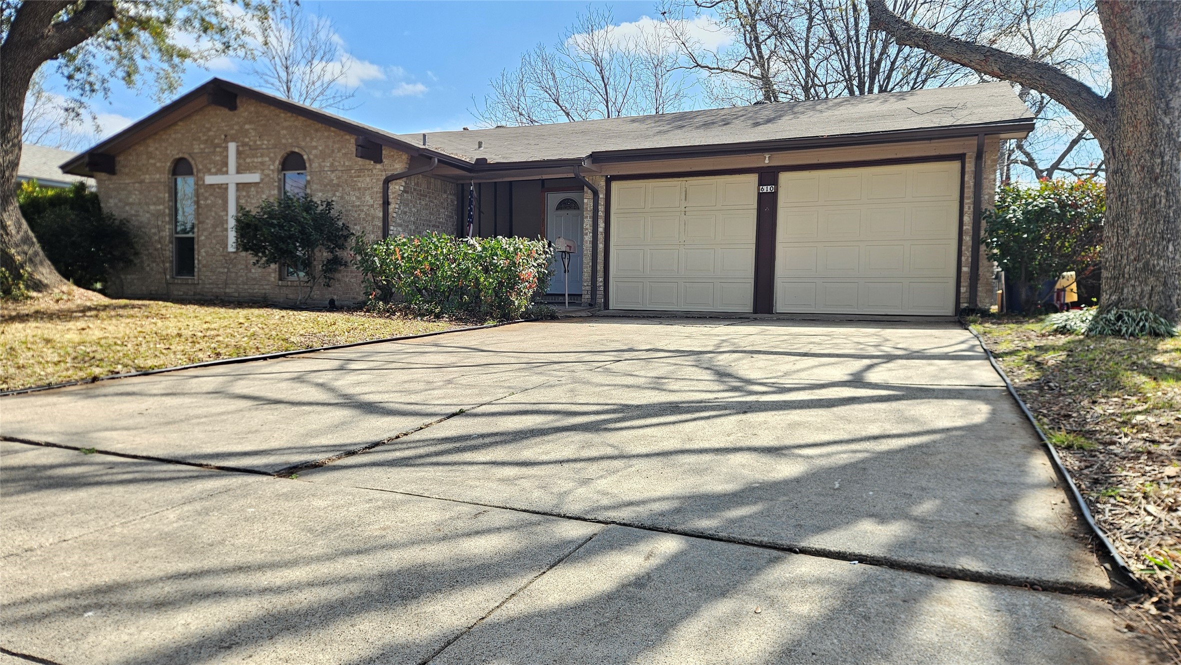 610 Greencove Drive Garland TX 75040
