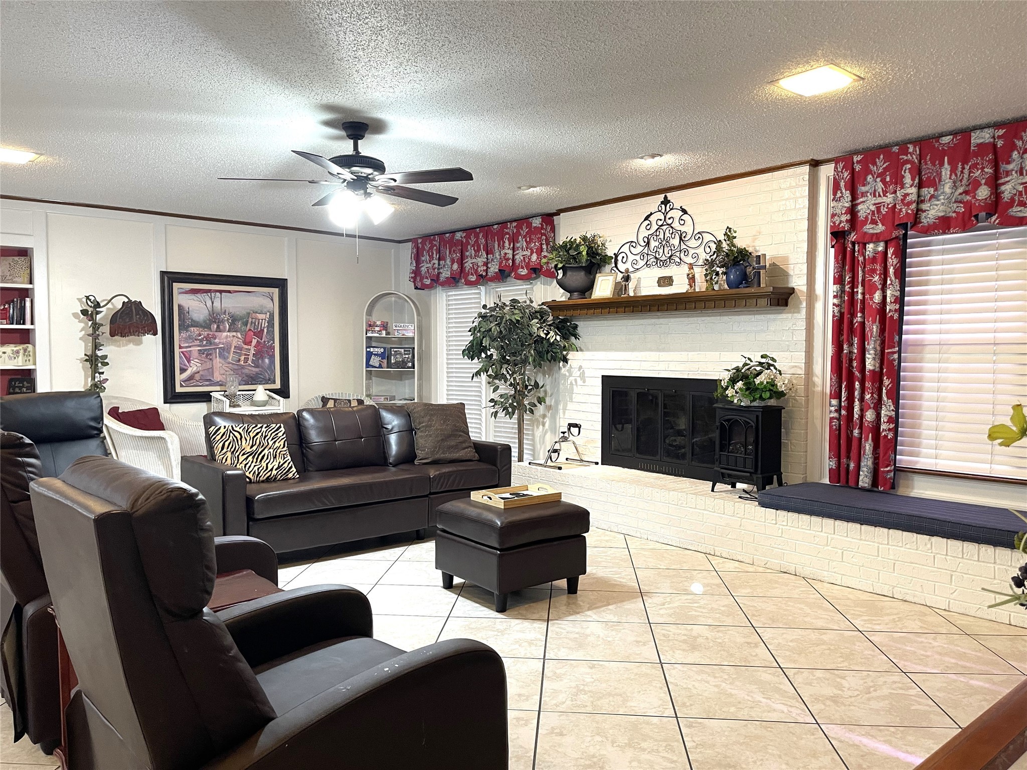 403 N Hall Street Fairfield TX 75840