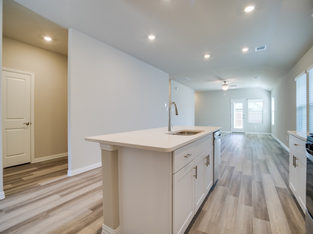 808 Tidal Drive Princeton TX 75071