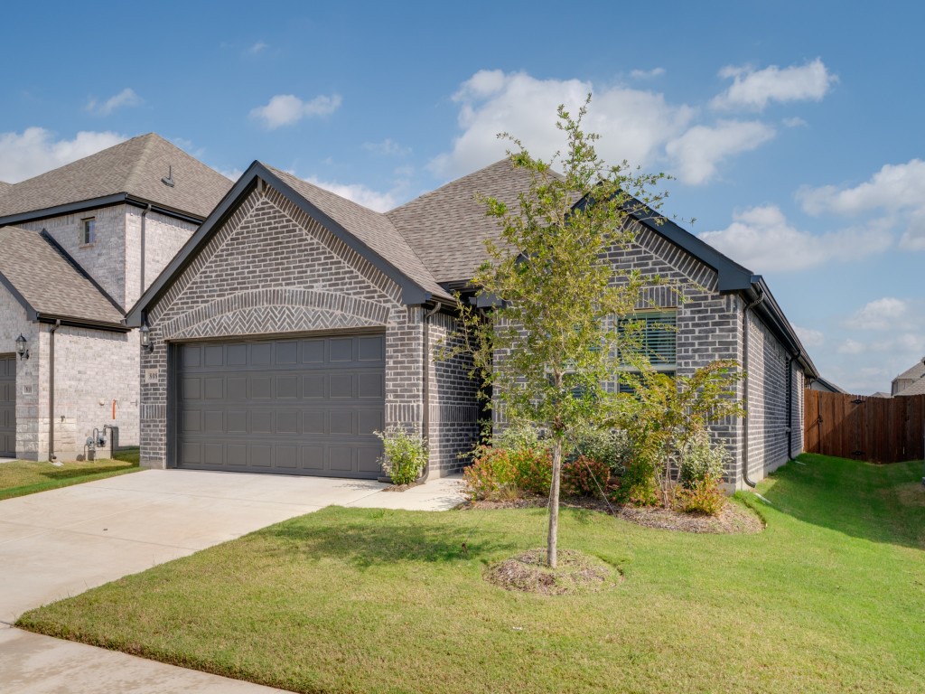 808 Tidal Drive Princeton TX 75071
