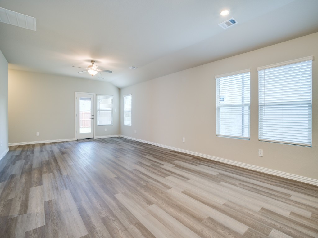 808 Tidal Drive Princeton TX 75071