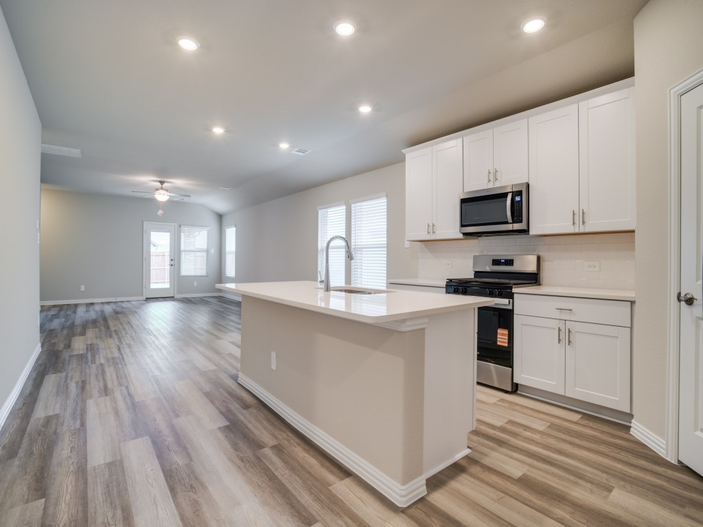 808 Tidal Drive Princeton TX 75071