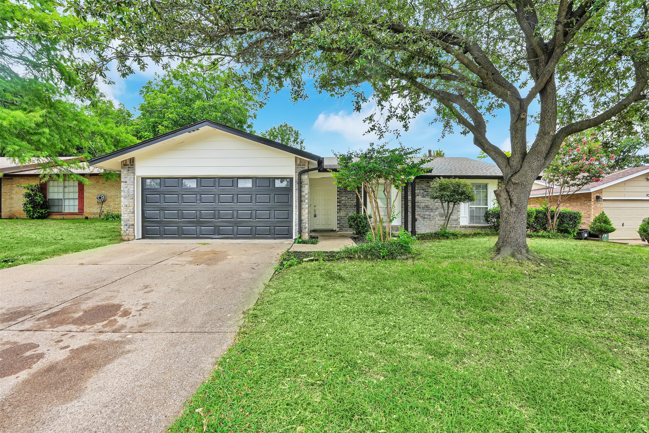 707 Glen Rock Place Arlington TX 76014