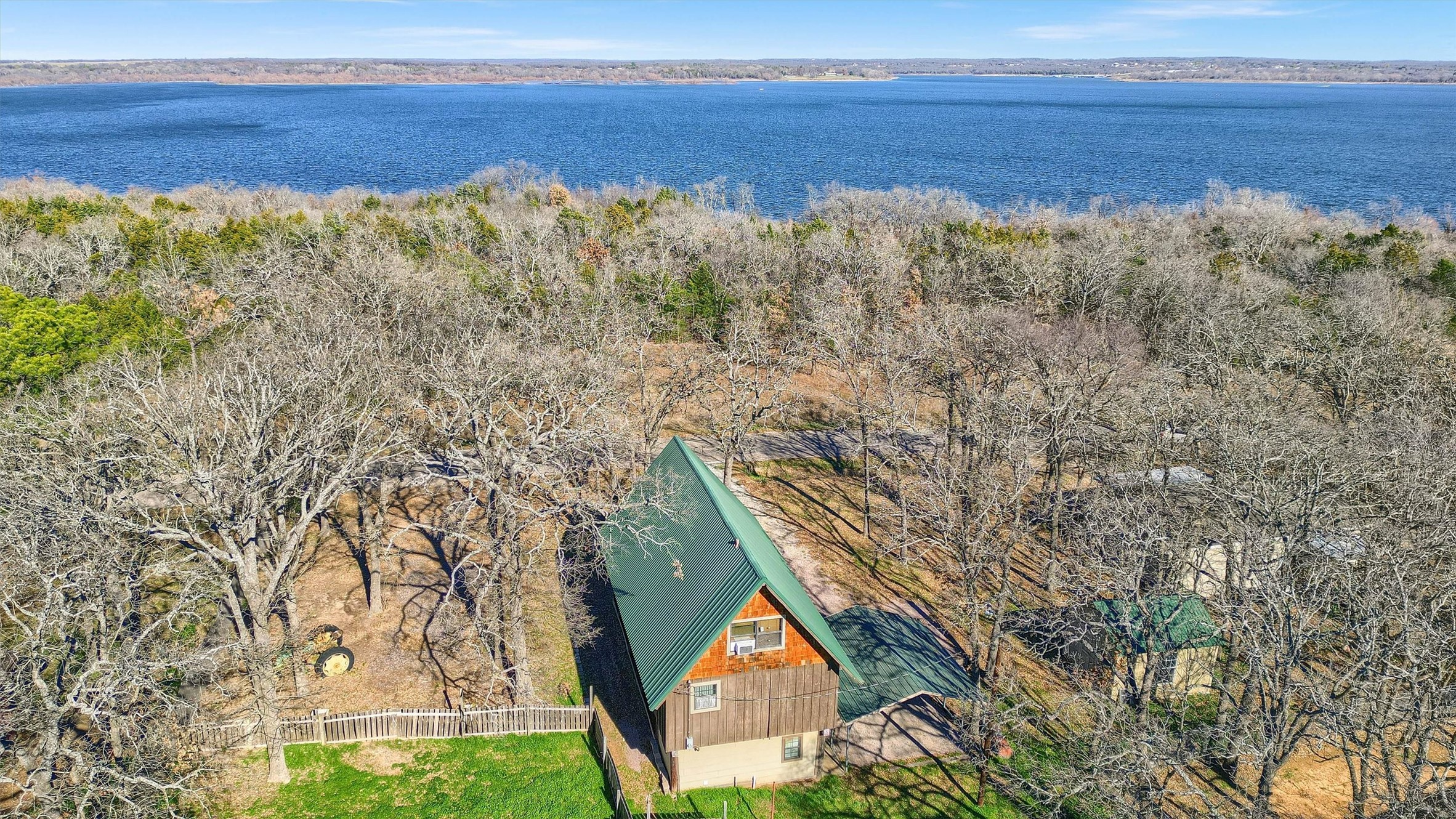 894 Lake Road Gordonville TX 76245