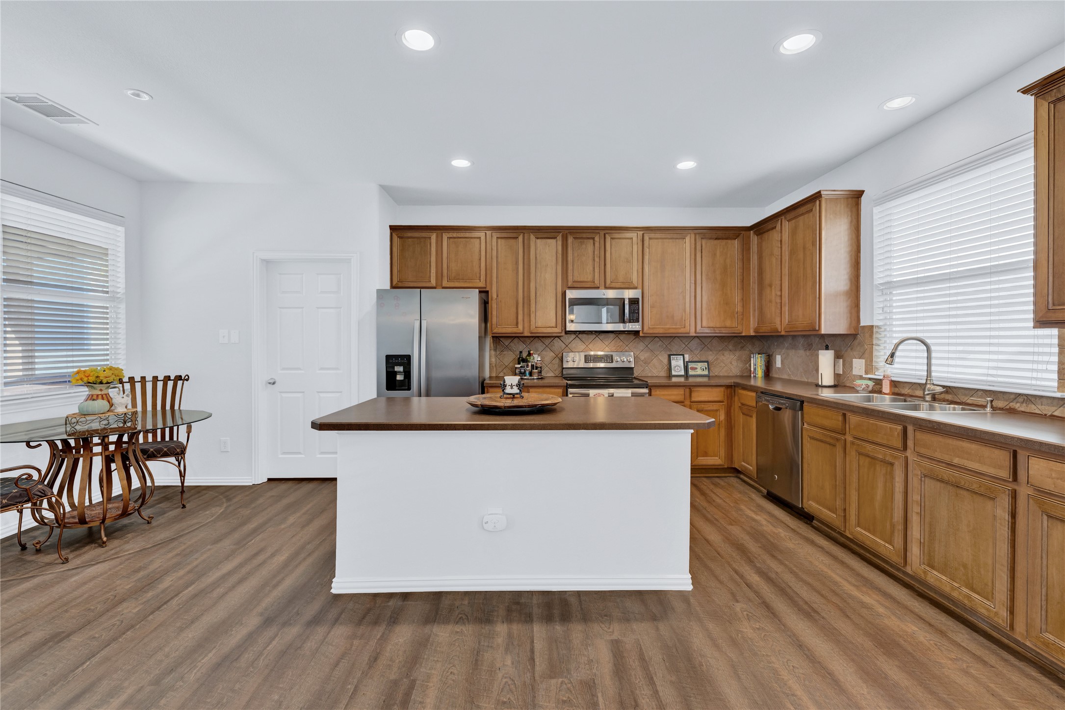 1117 Grey Fox Drive Savannah TX 76227