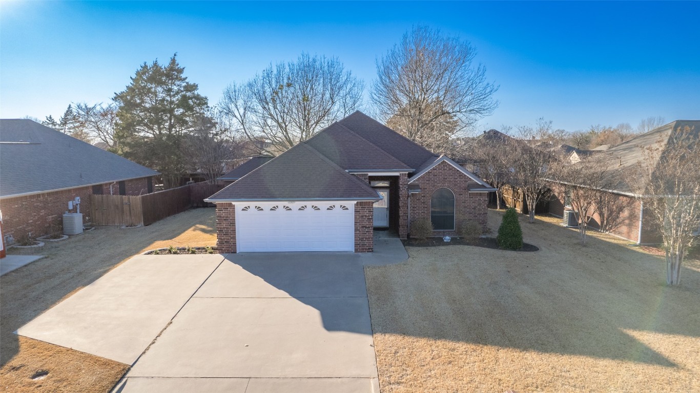 6902 Drew Court Greenville TX 75402
