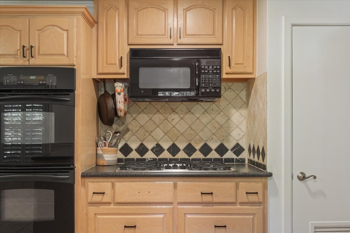 4400 Cedar Mountain Drive Waco TX 76708