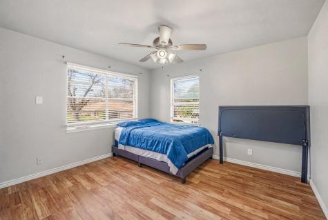582 W College Street Stephenville TX 76401
