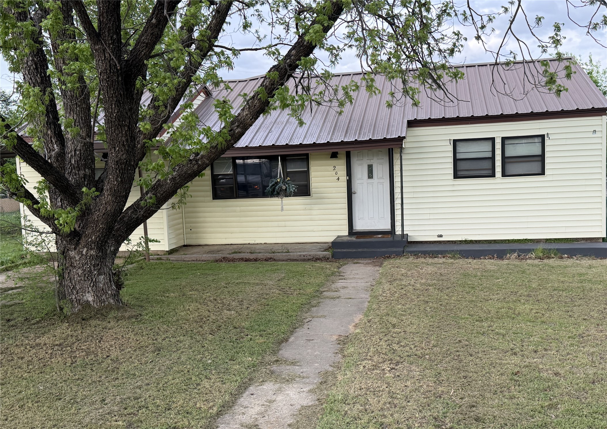 204 Bluffview Drive Brownwood TX 76801