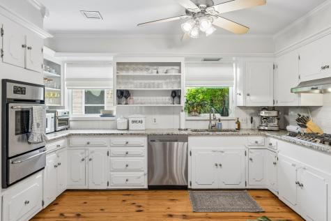 6443 Vickery Boulevard Dallas TX 75214