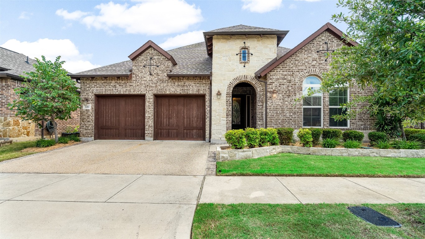 1206 Bull Valley Way Arlington TX 76005