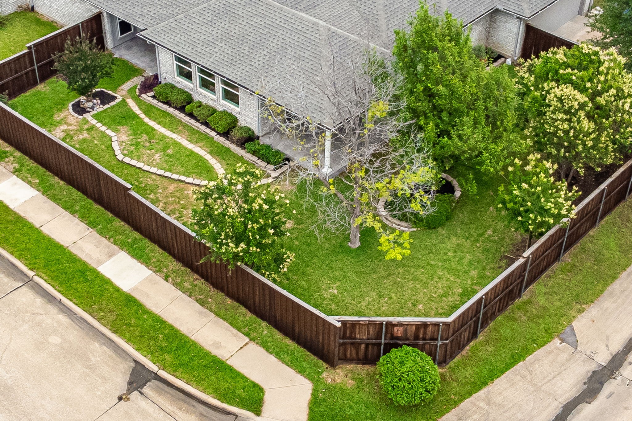 2100 Antibes Drive Carrollton TX 75006