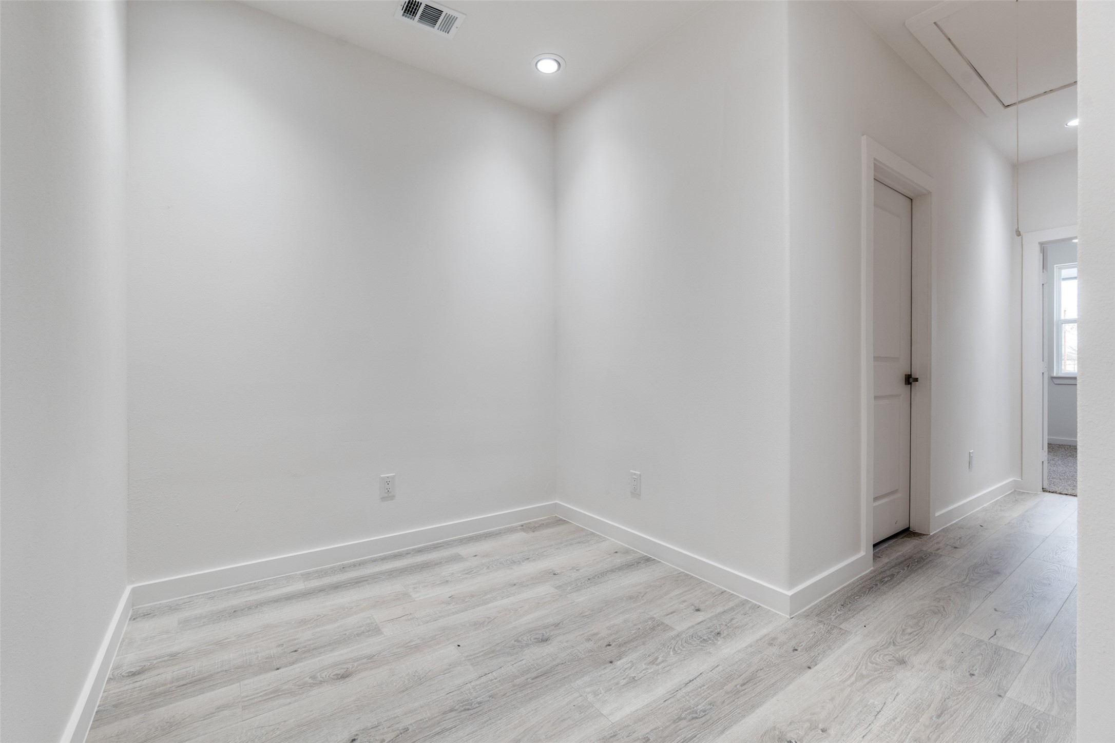 2414 Merlin Street Dallas TX 75215