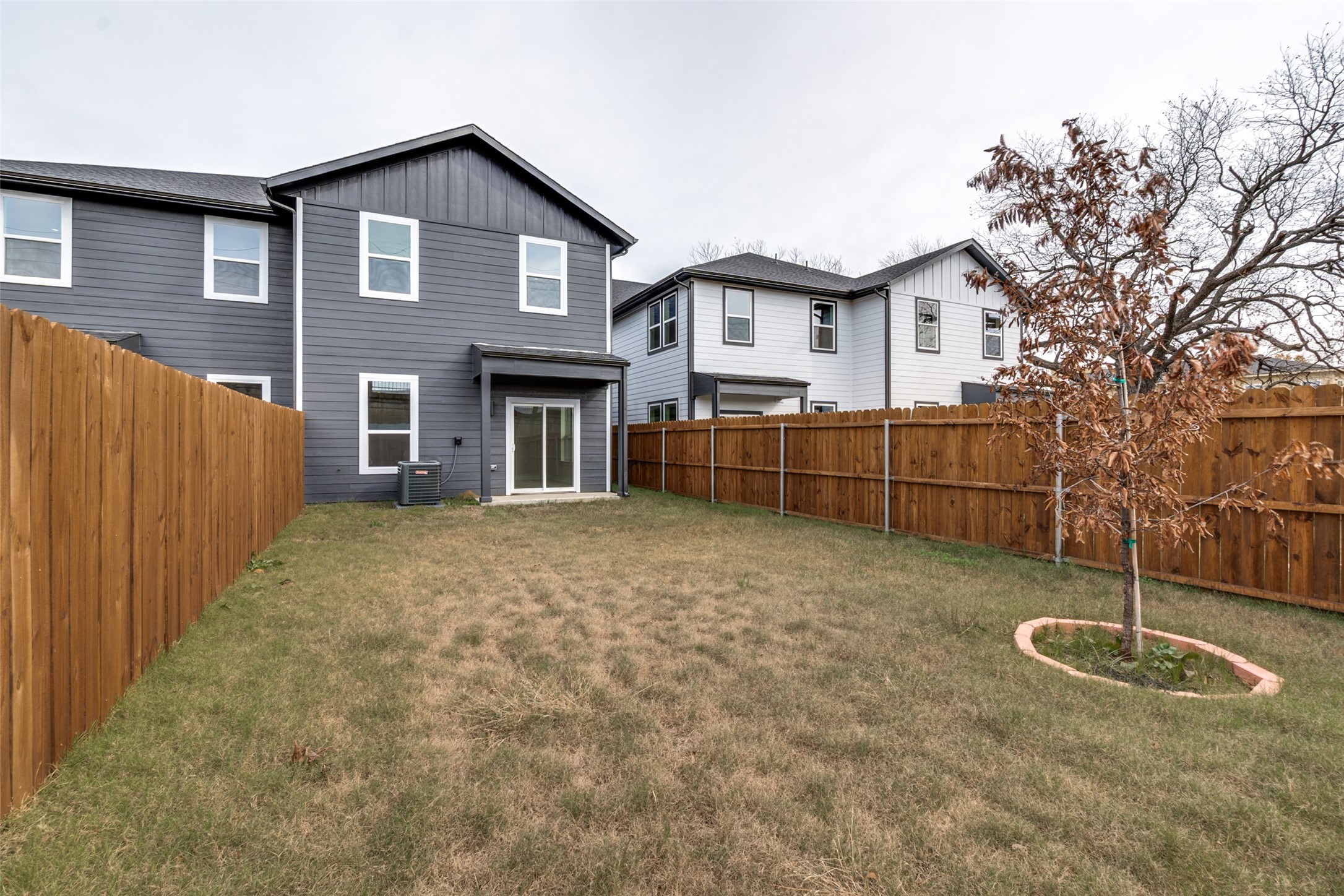 2414 Merlin Street Dallas TX 75215