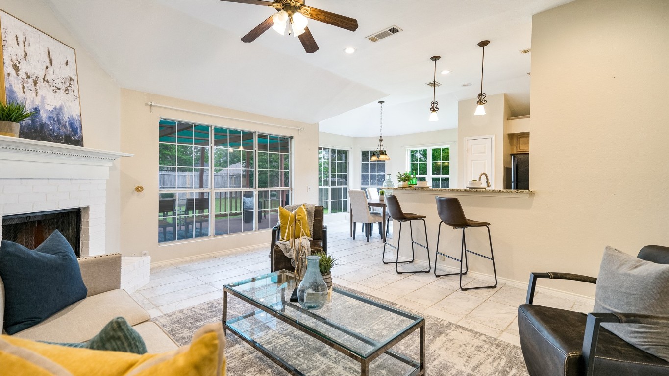 810 Canyon Valley Drive Mckinney TX 75071