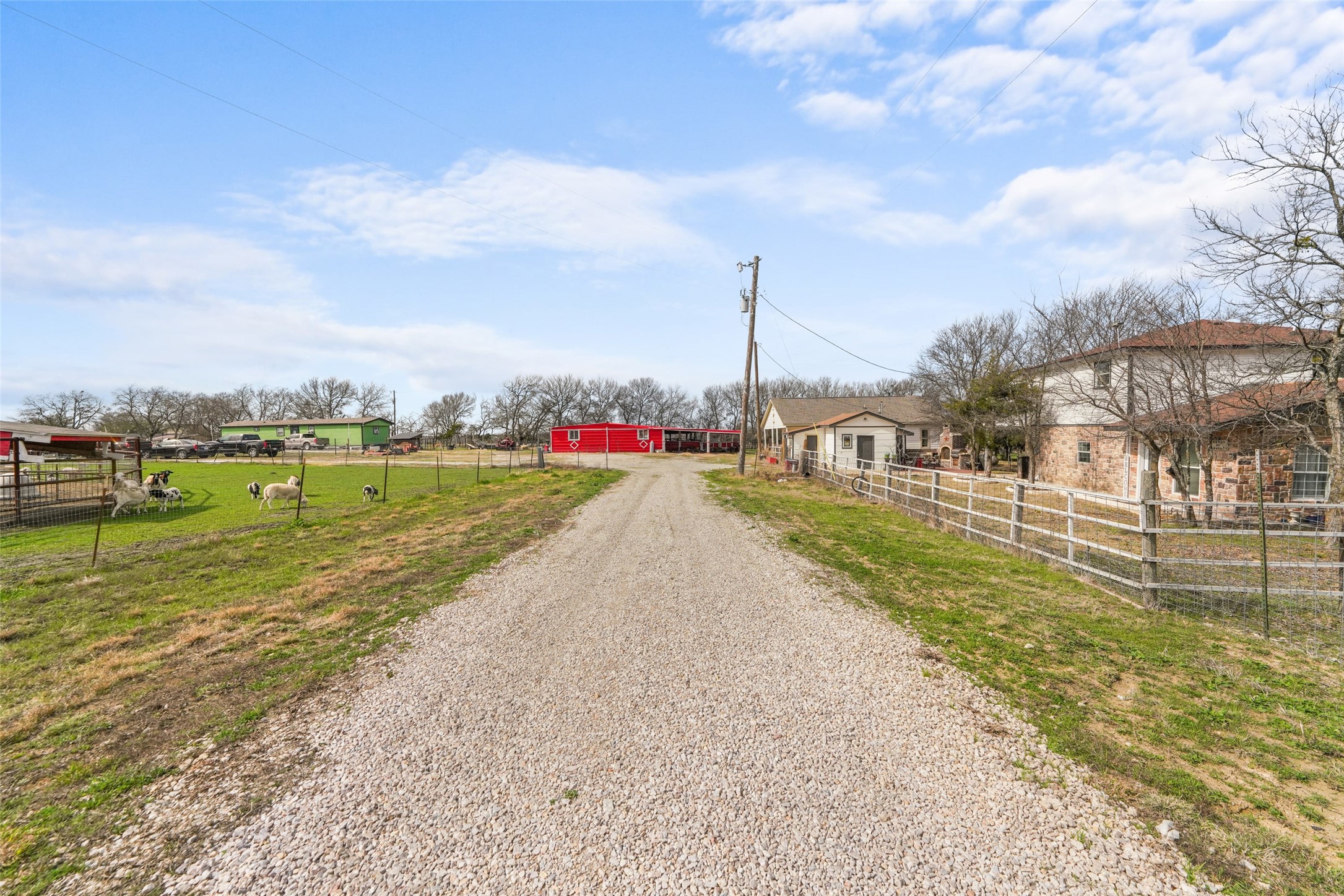 19491 Fm 981 Leonard TX 75452