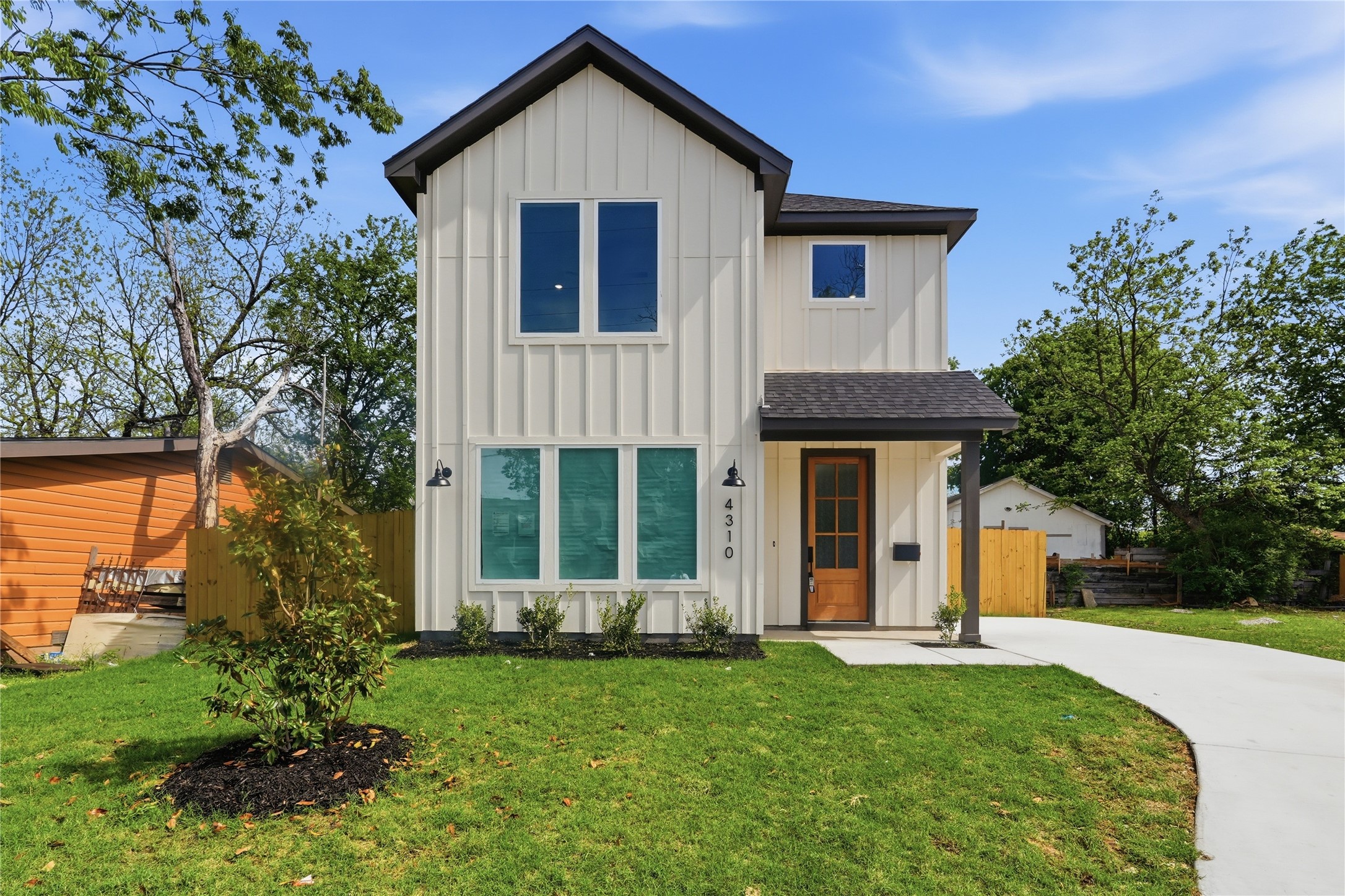 4310 Copeland Street Dallas TX 75210