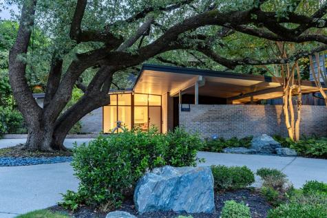 4335 Rawlins Street Dallas TX 75219