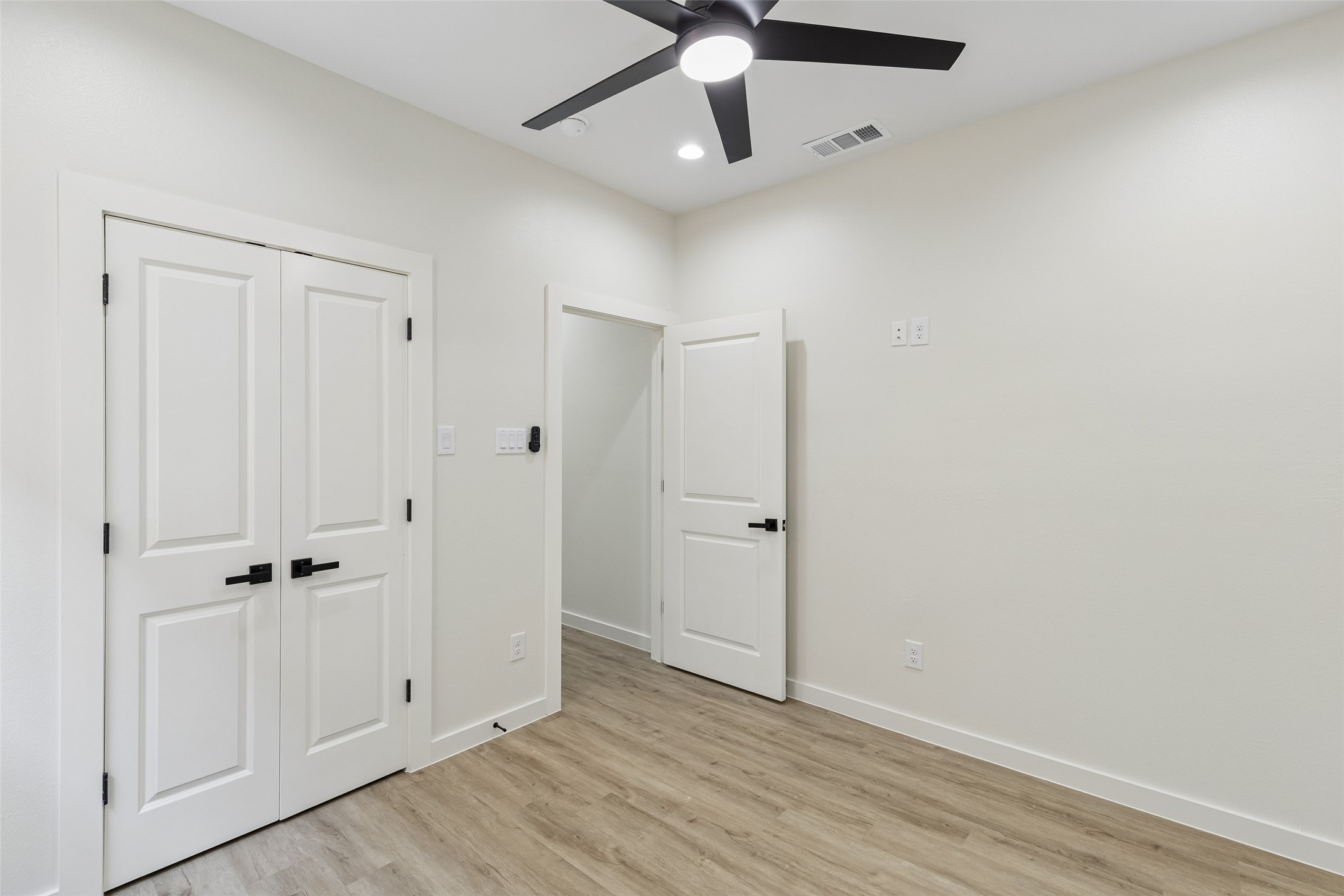 3324 Navaro Street Dallas TX 75212