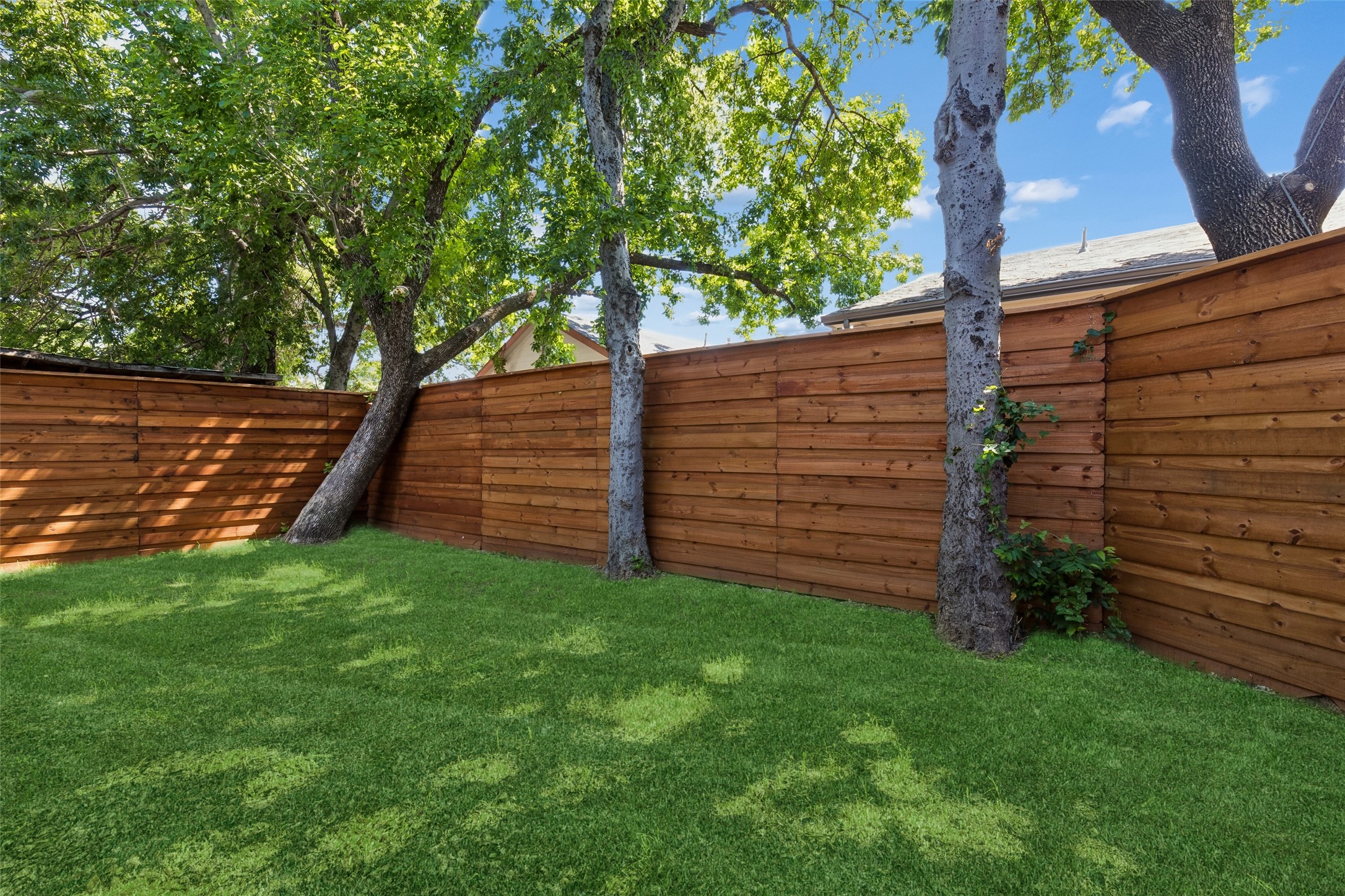 3324 Navaro Street Dallas TX 75212
