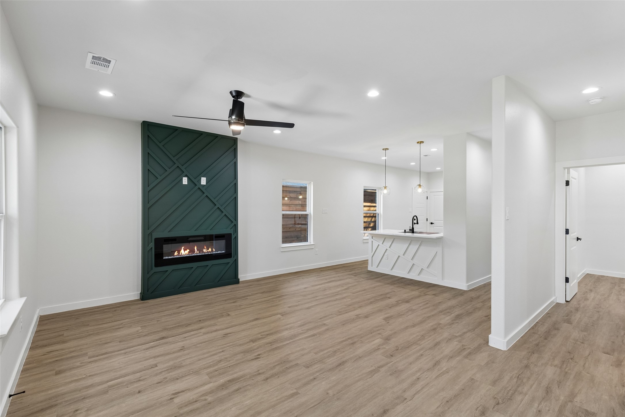 3324 Navaro Street Dallas TX 75212