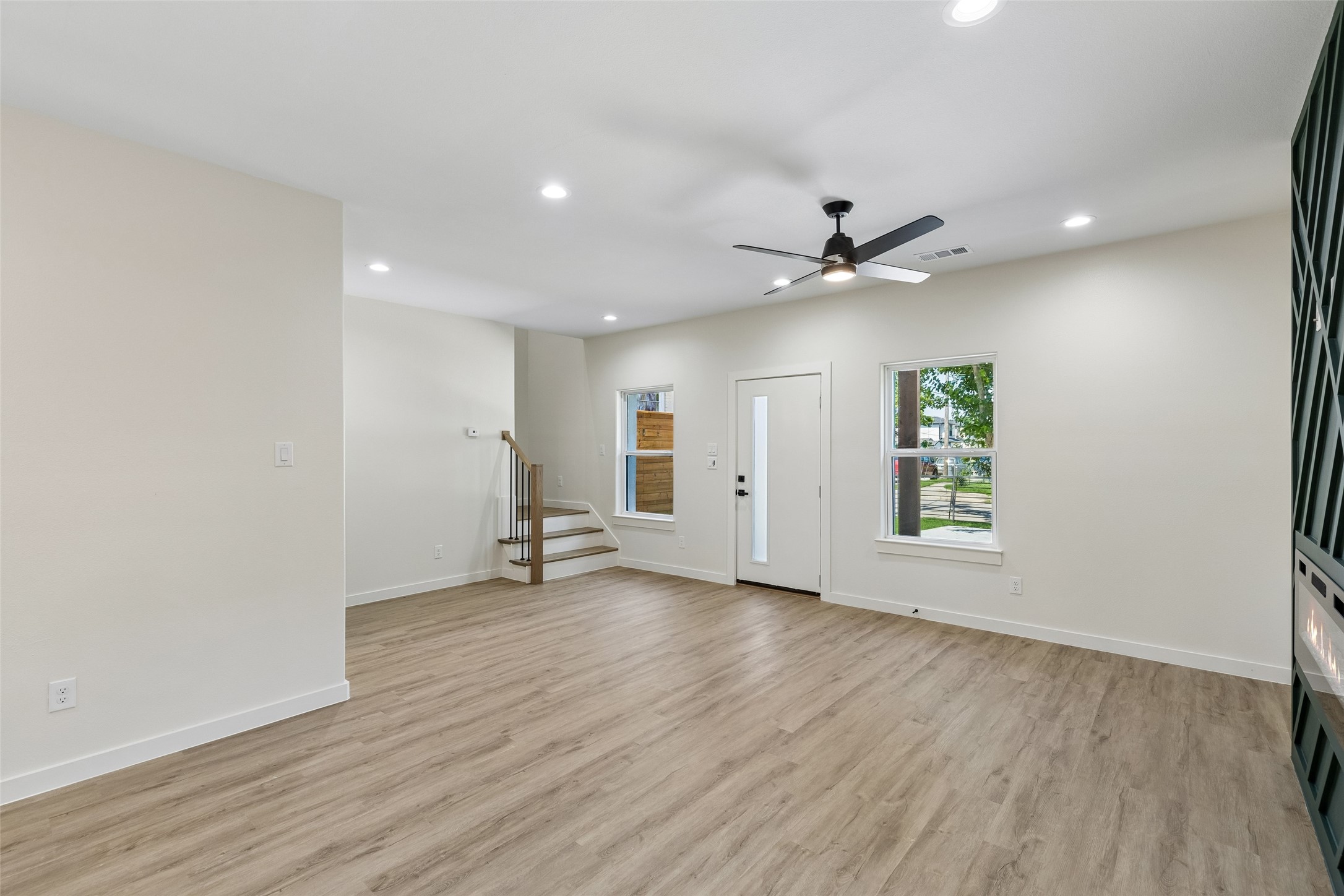 3324 Navaro Street Dallas TX 75212