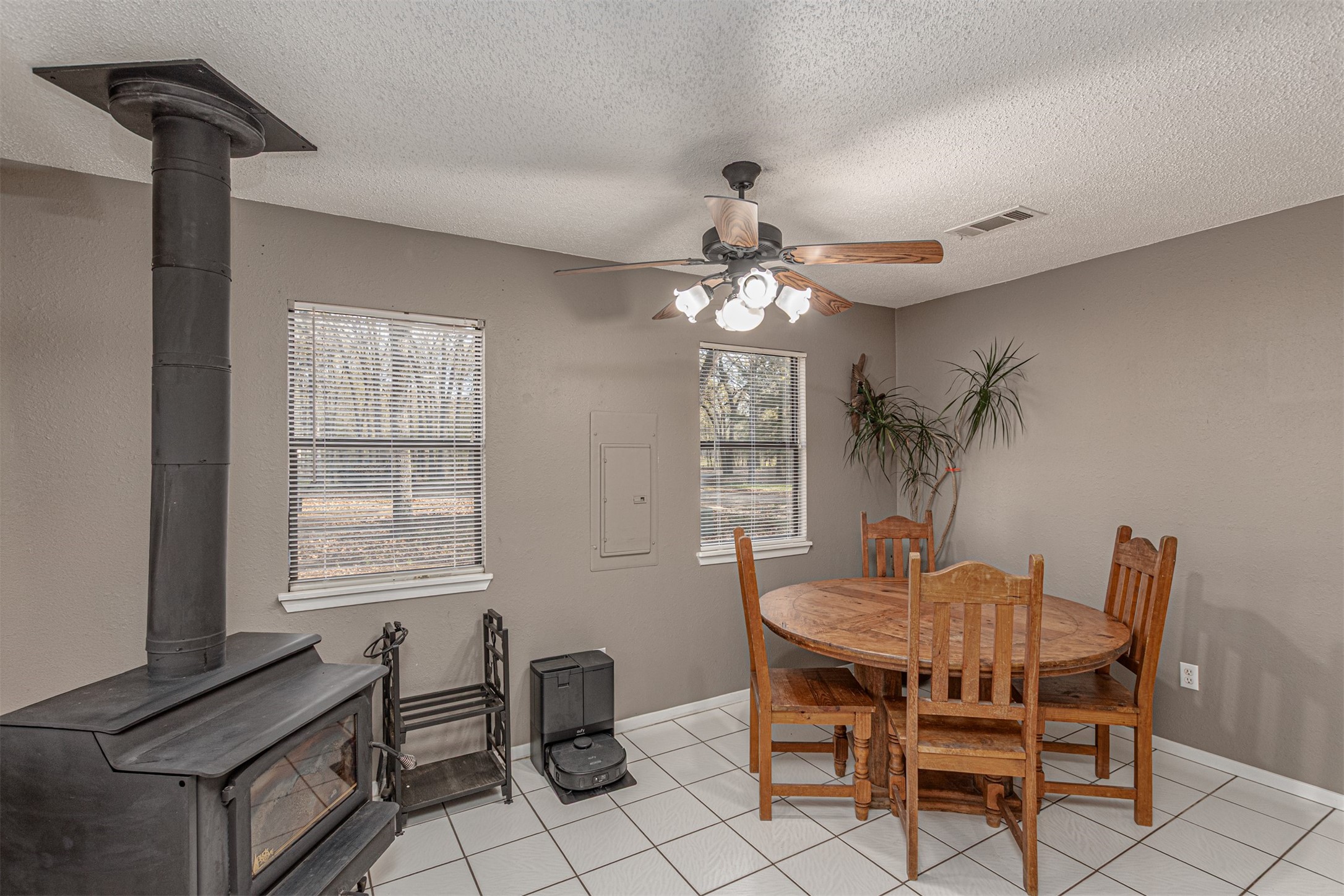 201 Rs County Road 1399 Point TX 75472