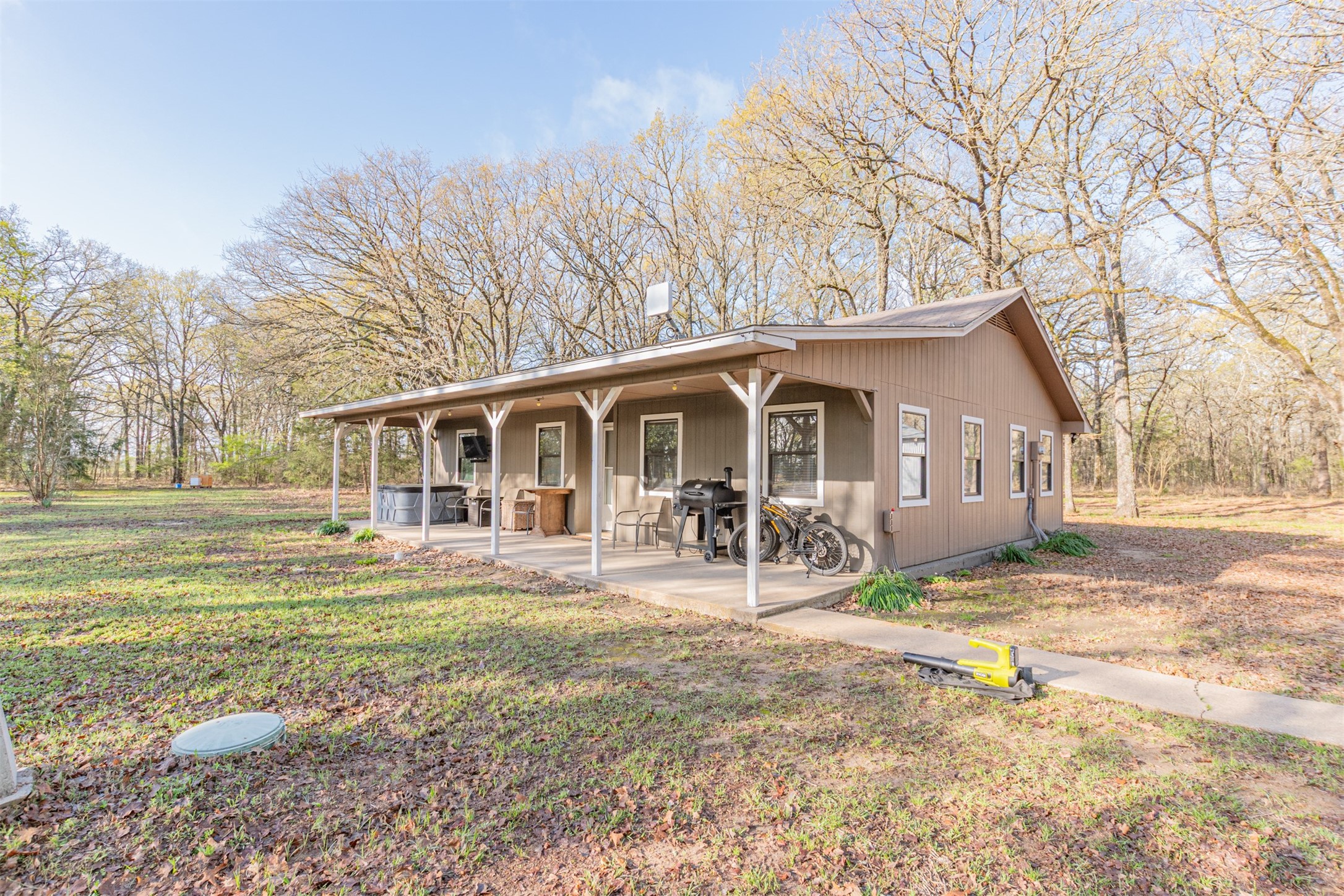 201 Rs County Road 1399 Point TX 75472