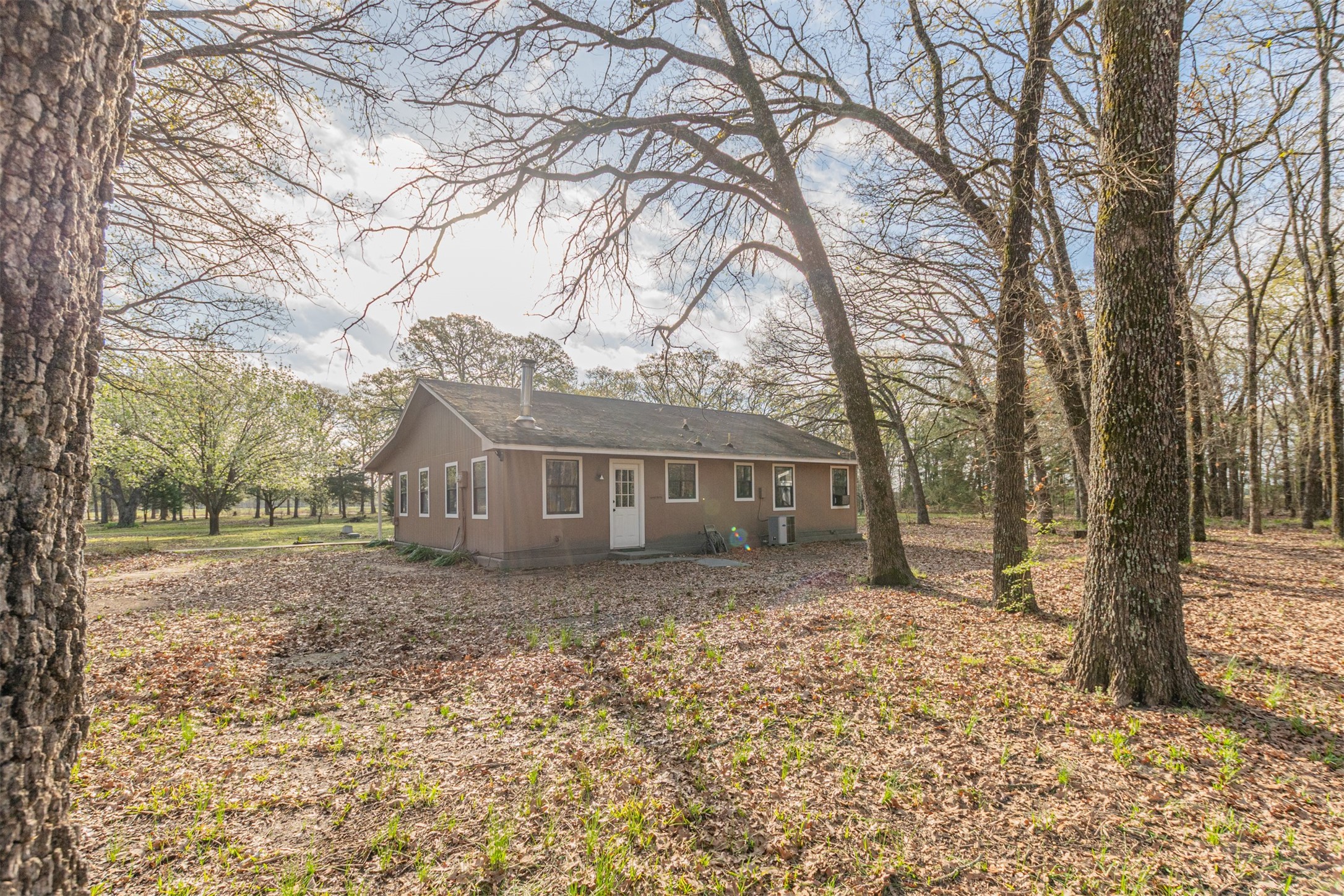 201 Rs County Road 1399 Point TX 75472