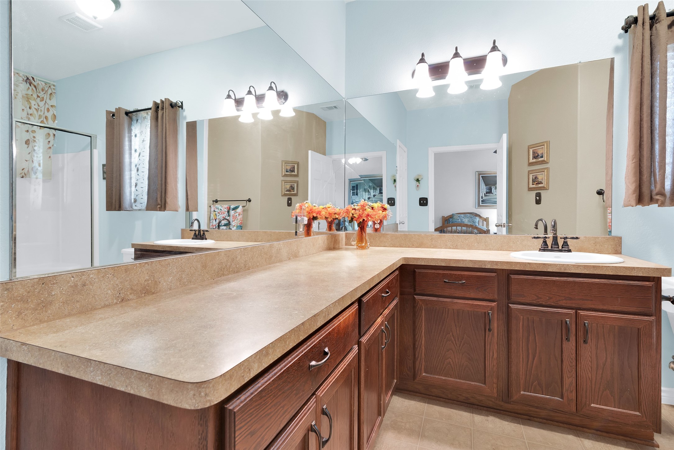 201 E Walker Street Denison TX 75021