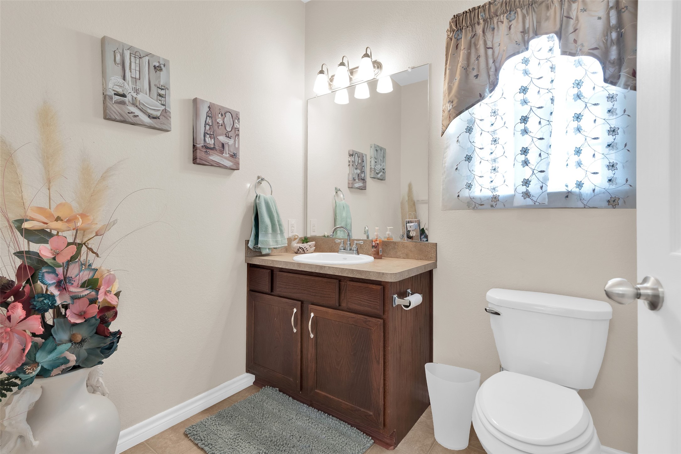 201 E Walker Street Denison TX 75021