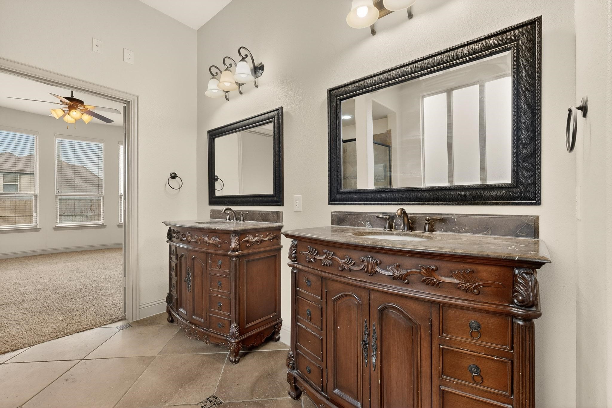 1005 Finsbury Park Forney TX 75126