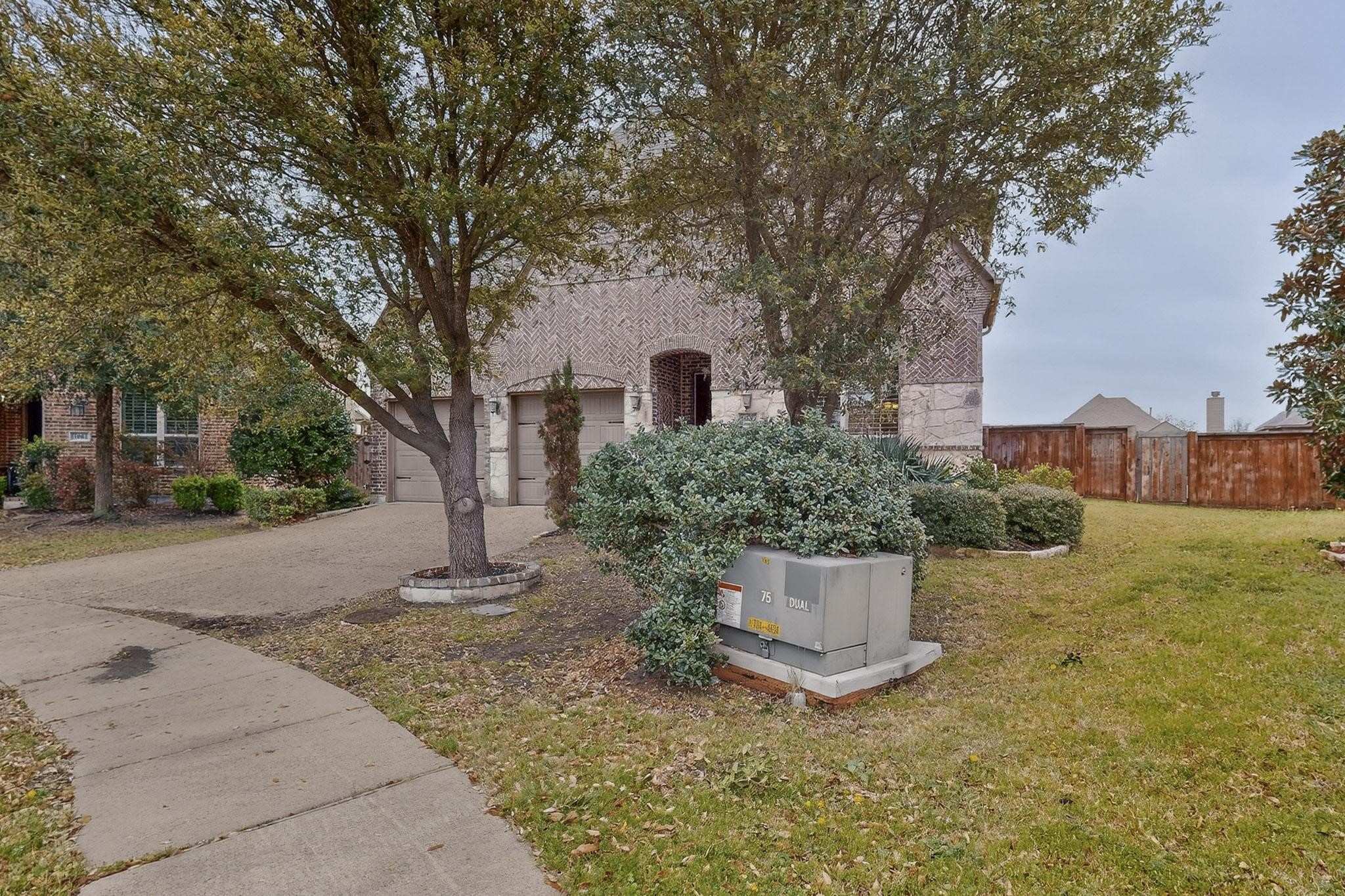 1005 Finsbury Park Forney TX 75126
