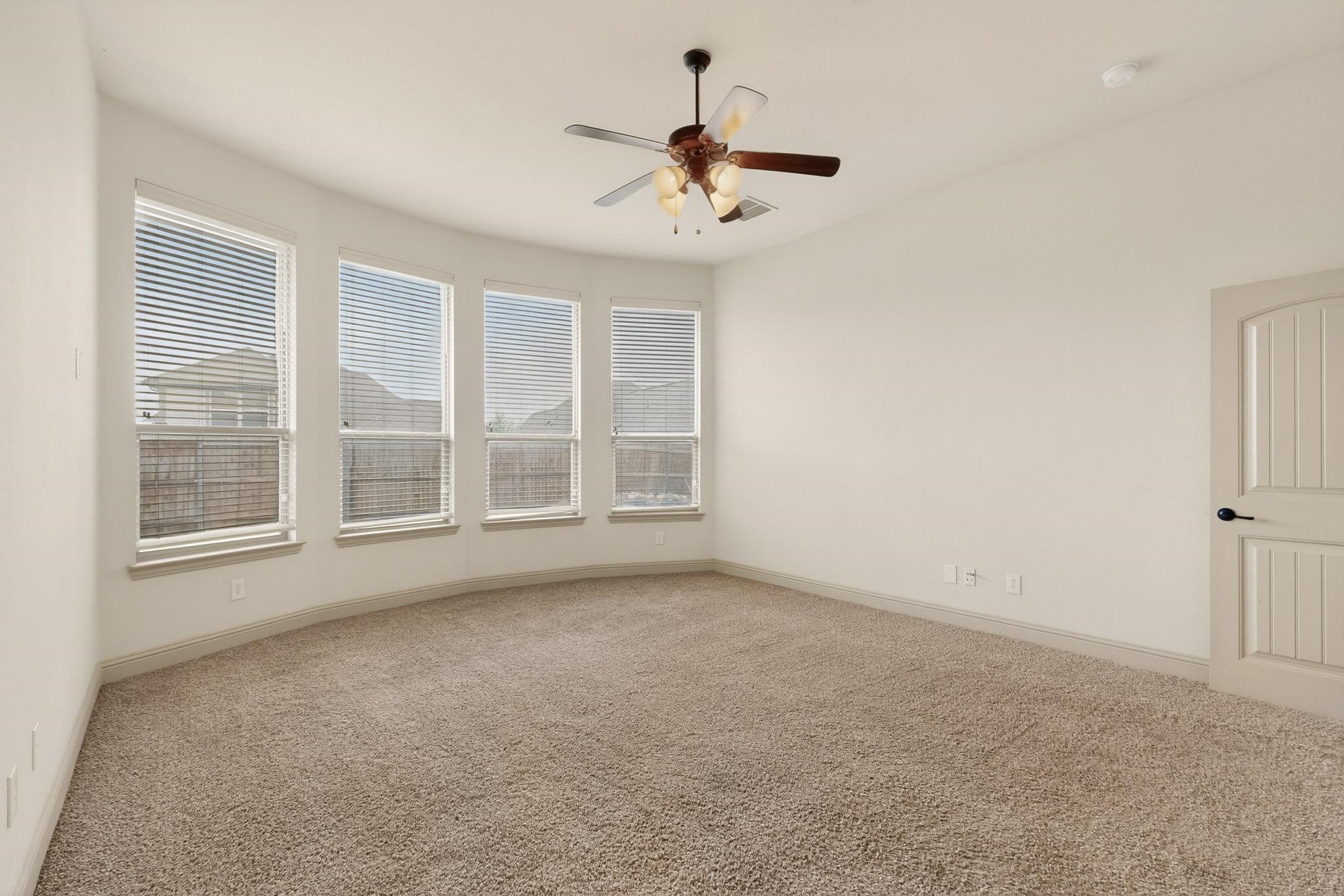 1005 Finsbury Park Forney TX 75126