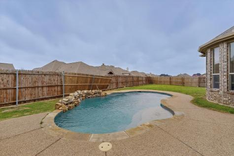 1005 Finsbury Park Forney TX 75126