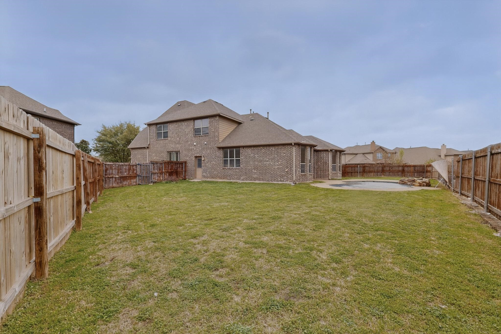 1005 Finsbury Park Forney TX 75126