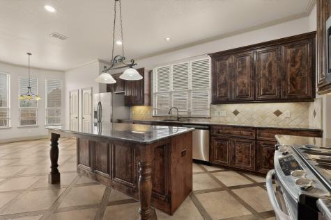 1005 Finsbury Park Forney TX 75126