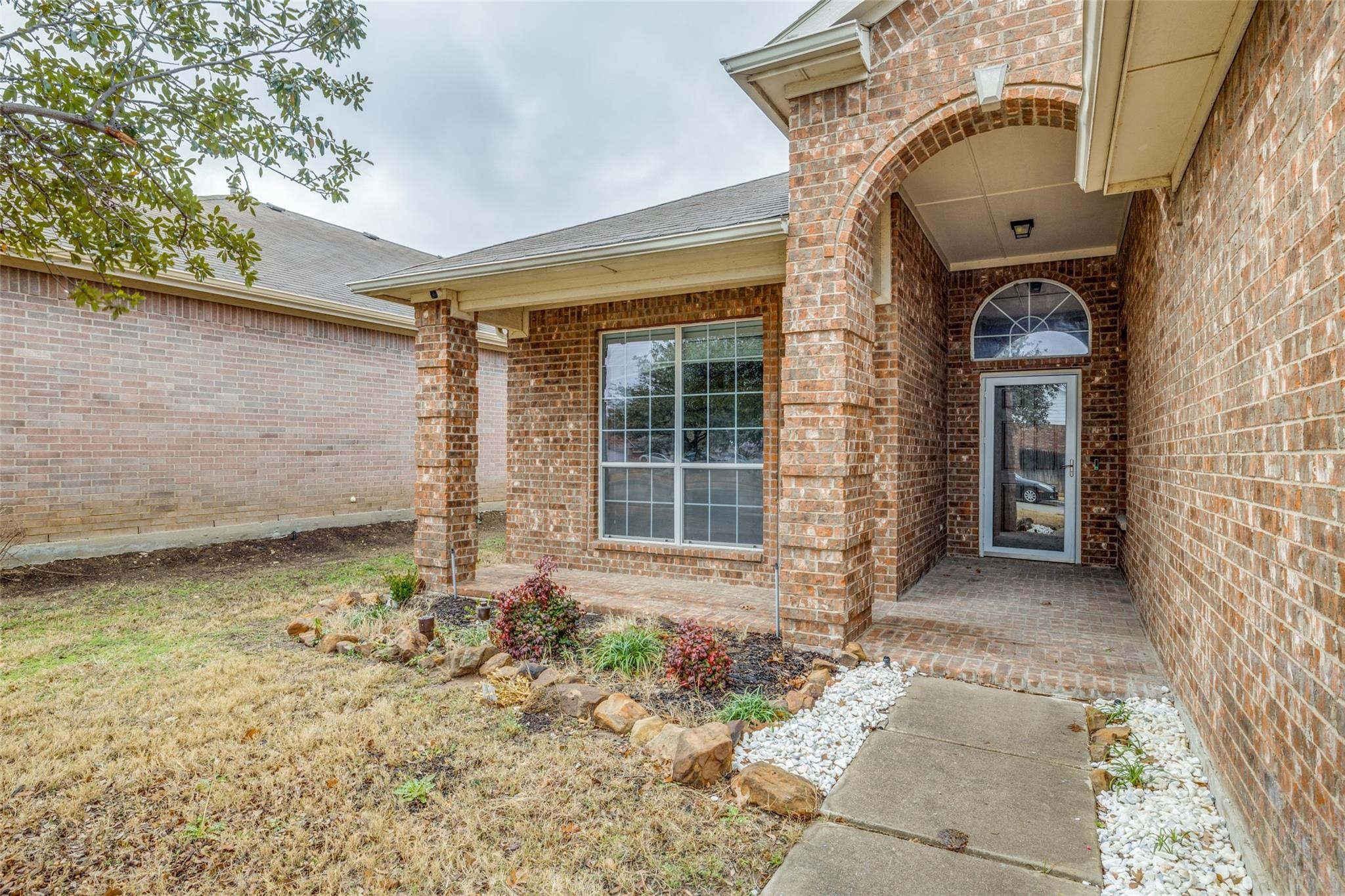 10005 Bull Run Fort Worth TX 76177