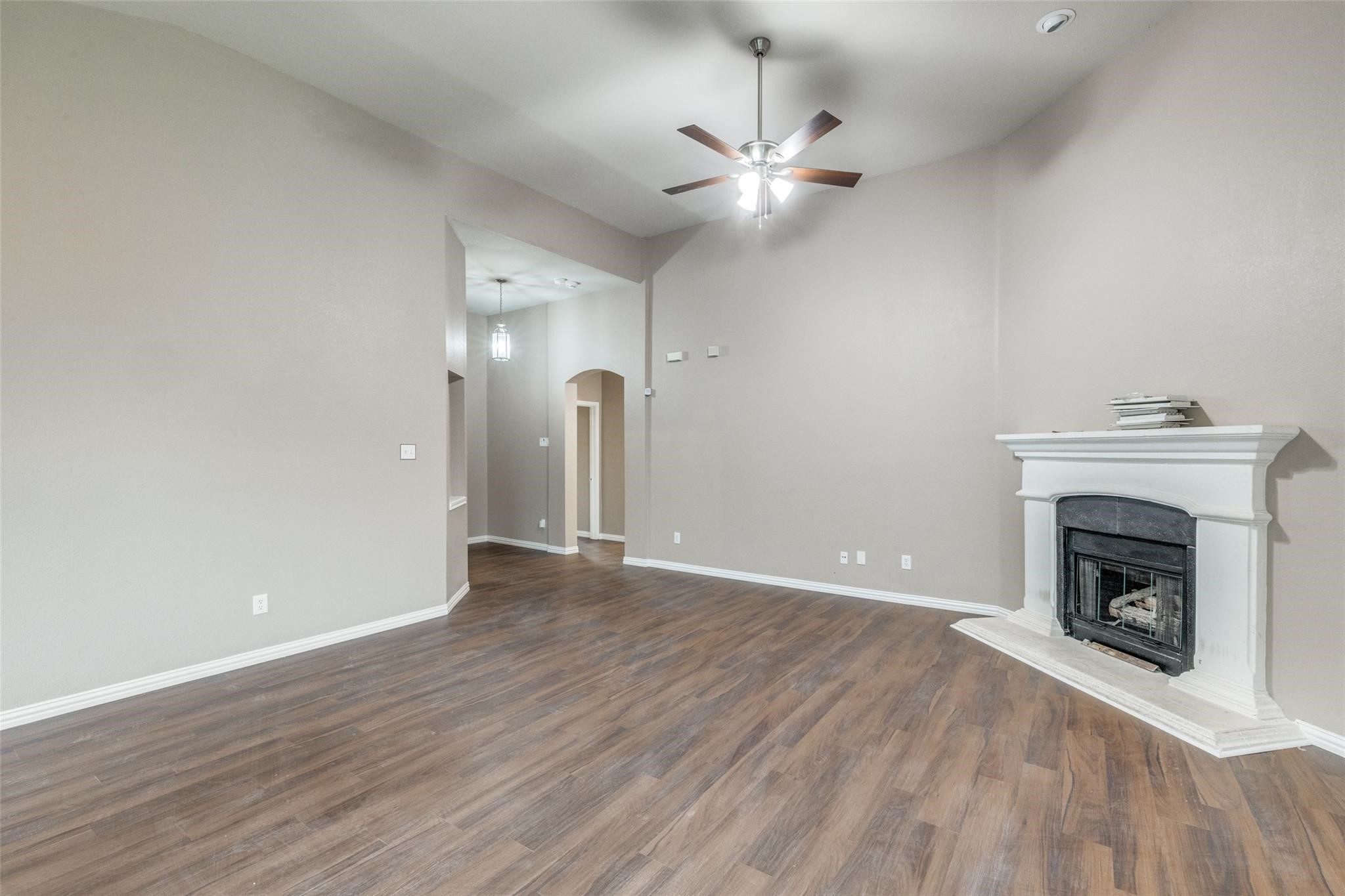 10005 Bull Run Fort Worth TX 76177