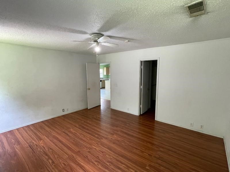 5056 Urban Avenue Dallas TX 75227