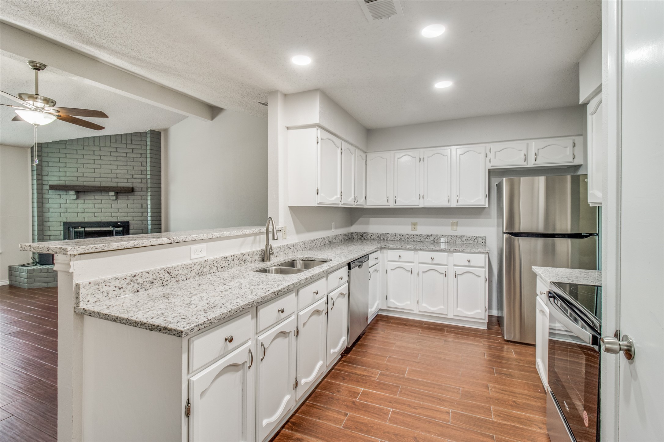 1825 Bette Drive Mesquite TX 75149