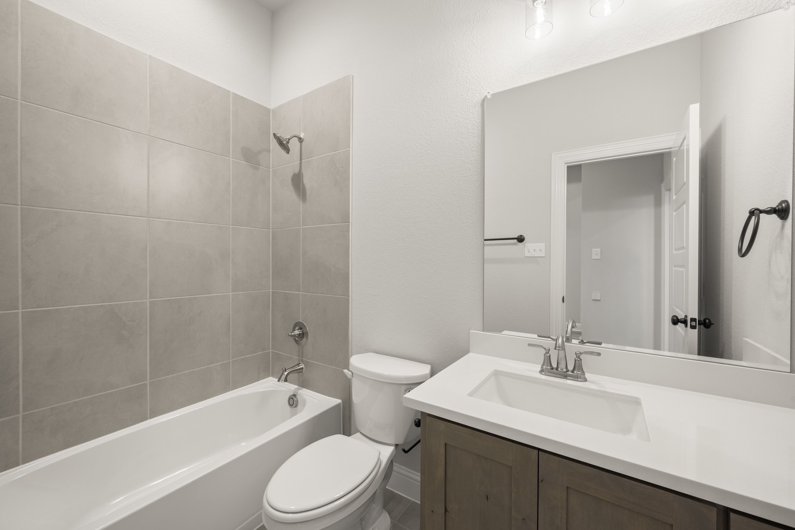 1808 Peace Lily Lane Waxahachie TX 75165