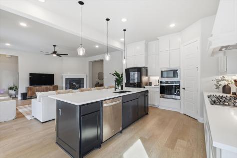 3056 Farmhouse Drive Midlothian TX 76065