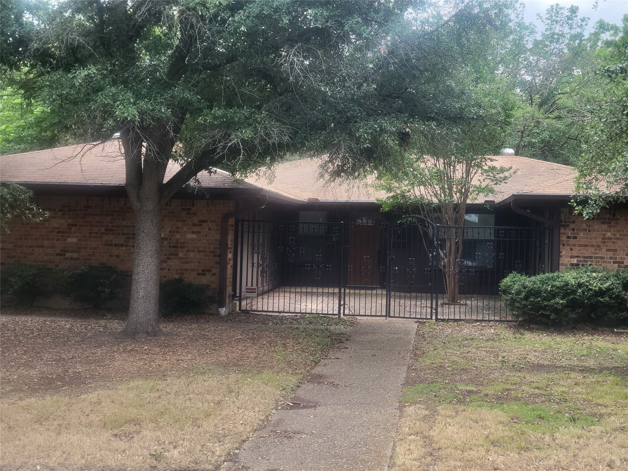 6317 Whitman Avenue Fort Worth TX 76133