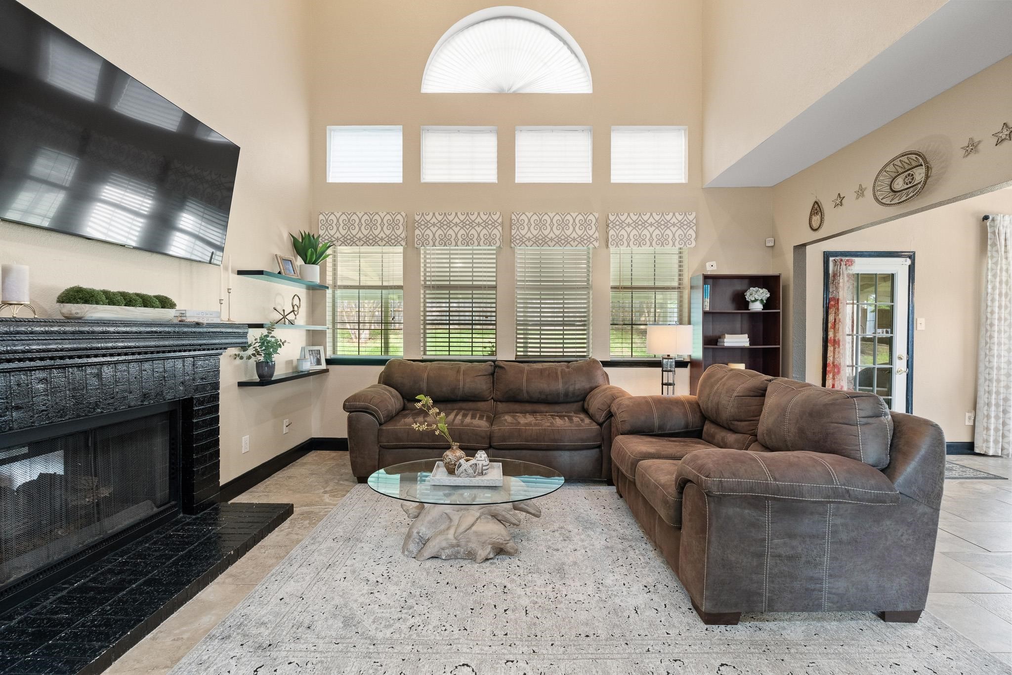 6000 Red Fern Drive Arlington TX 76001